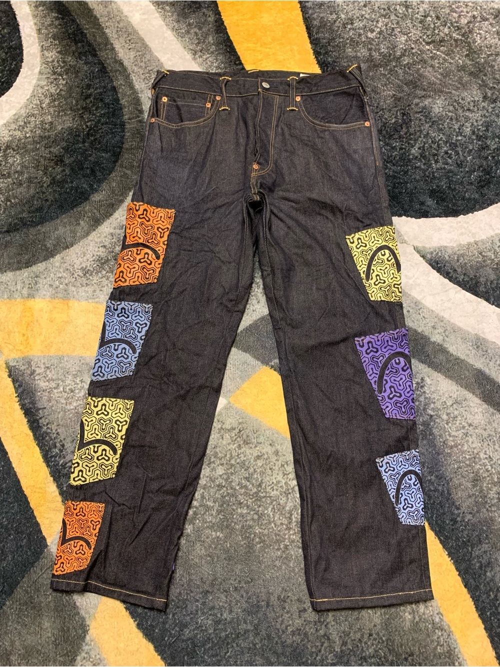 Evisu Pocket Jeans - Picture 6 of 9